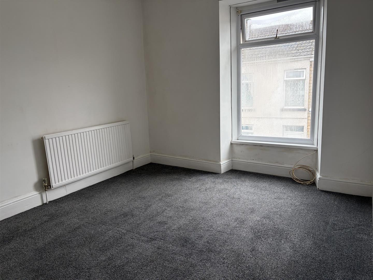 Raby Street, Llanelli, SA15 3EY